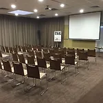Mercure Lille Aeroport Отель 4*
