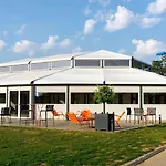 ホテル Mercure Lille Aeroport 4*