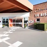 Отель Mercure Lille Aeroport Лескен