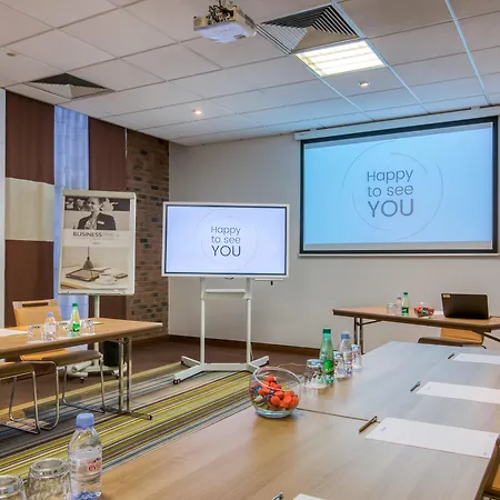 Mercure Lille Aeroport 4* Lesquin