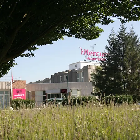 Mercure Lille Aeroport فندق ليسكين