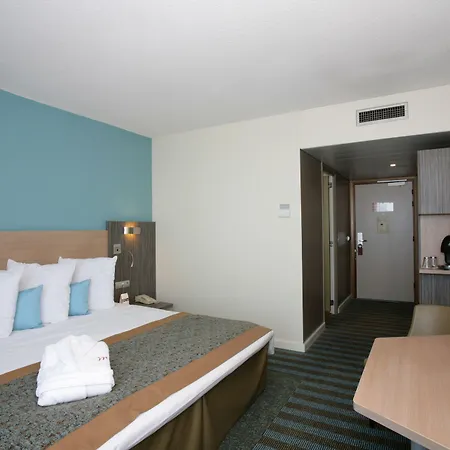 Mercure Lille Aeroport Hotel 4*