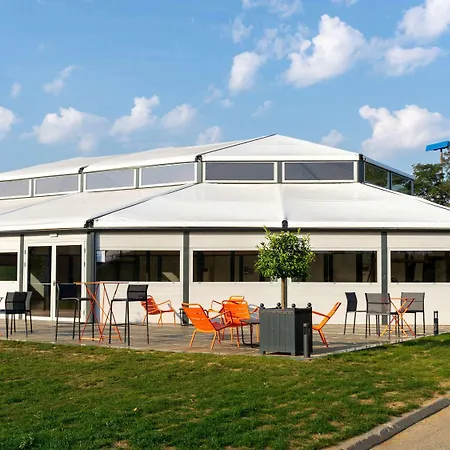 Hotel Mercure Lille Aéroport 4*