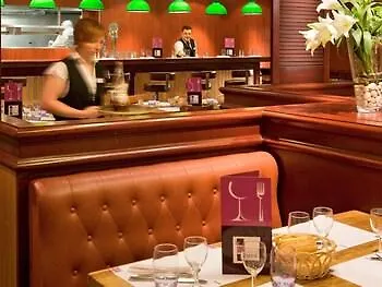 Mercure Lille Aéroport Hotel 4*