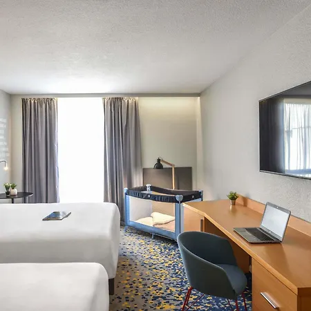 Mercure Lille Aéroport 4*