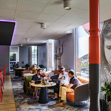 Mercure Lille Aéroport 4*